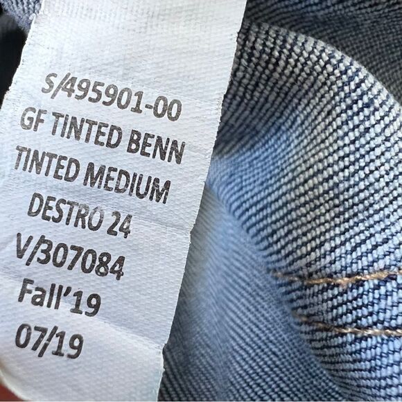 Gap denim girlfriend distressed jeans - Picture 4 of 7